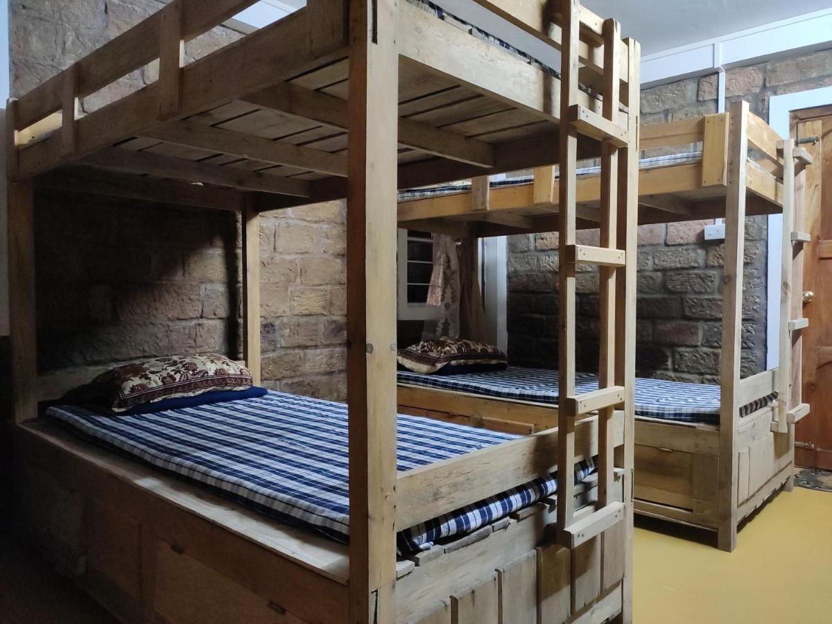The Rustic Cottage - Homestay Черапунджи Екстериор снимка